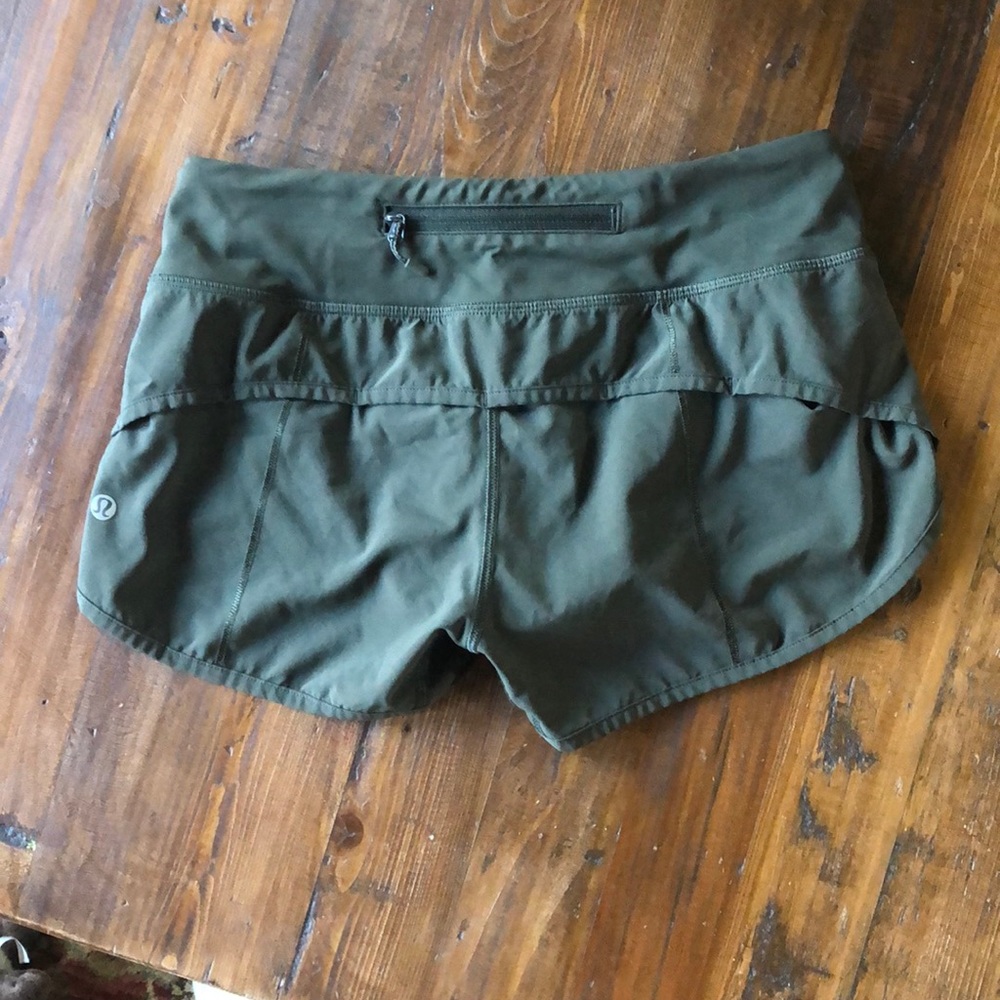 Dark Olive Speed Up Shorts🍀